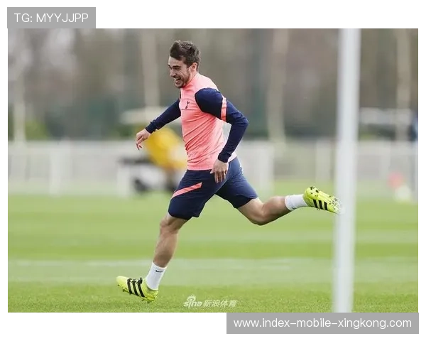 热刺拟把边路的冲击与内切训练结合为常规课题 热刺拟把边路的冲击与内切训练结合为常规课题