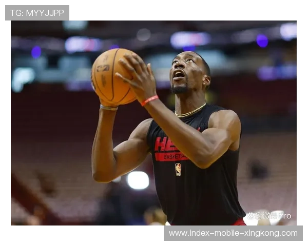 阿德巴约篮下终结,热火全场赢球 阿德巴约篮下终结,热火全场赢球